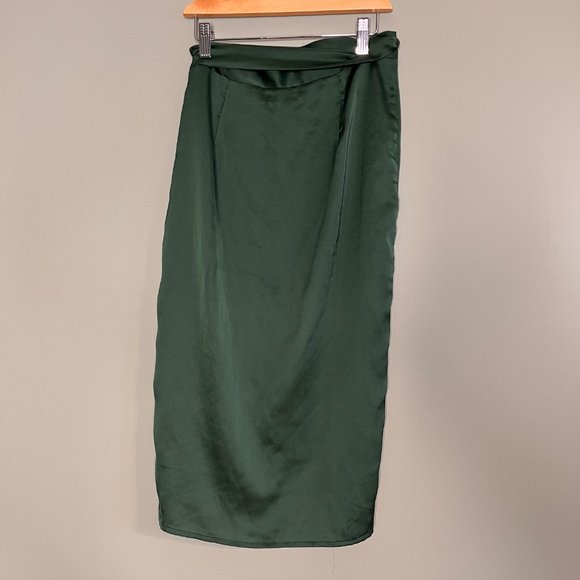 Dark Green Satin Wrap Dress - Size Small - Mid length. - Picture 5 of 5